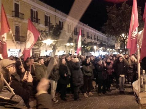 Potere Al Popolo Abruzzo In Piazza Per Presentare I Candidati