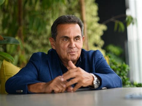 El Dr. Serrano en L’Officiel Arabia | Doctor Gabriel Serrano