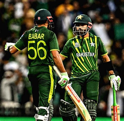 Free Photo T20 World Cup Pakistan Hammer New Zealand By 7 Wickets To