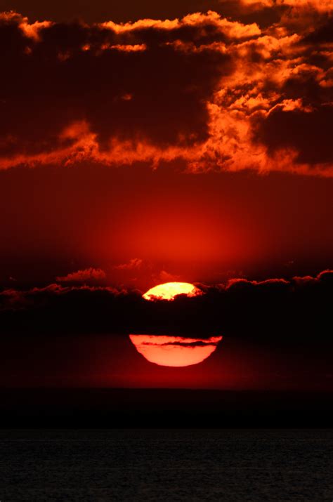 Atmospheric Phenomena: Photo