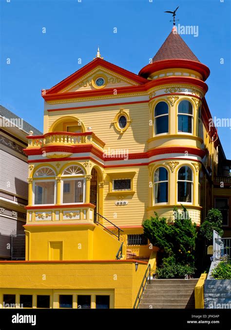 Queen Anne Architecture