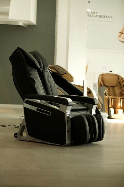 Slabway Shiatsu Massage Chair Review 2024 With Pros And Cons Homeluxuryz