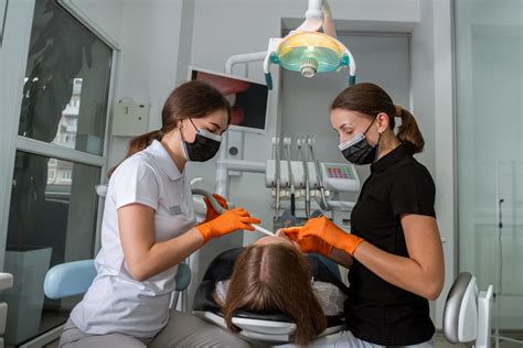 Auxiliar De Dentista Qual A Sua Fun O Na Cl Nica Odontol Gica