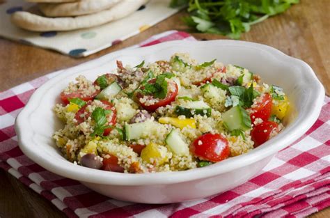 Couscous Salat Mit Tomaten Und Gurken