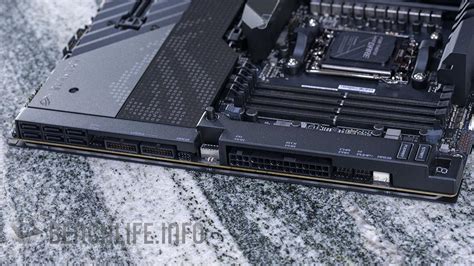 旗艦級的 Am5 主機板，asus Rog Crosshair X670e Extreme 開箱介紹