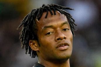 Cuadrado All Inter Lo Striscione Duro Dei Tifosi L Identit