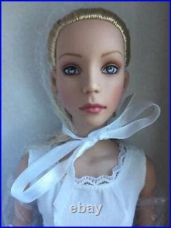 Tonner Tyler Tonner Cinderella Basic Euphemia Blonde Doll Le Nrfb Tonner Tyler
