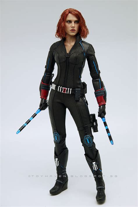 Toyhaven Hot Toys Avengers Age Of Ultron Th Scarlett Johansson Black Widow Inch Figure