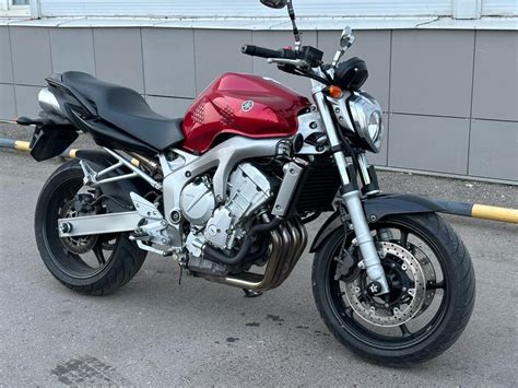 Купить б у Yamaha FZ6 инжектор 6 передач в Москве красный naked bike 2005 года по цене 390 000