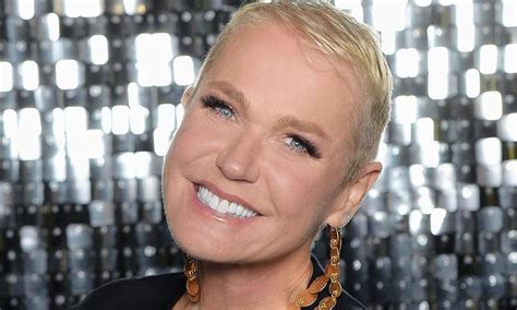 Xuxa revela detalhes chocantes sobre seus 80 procedimentos estéticos em