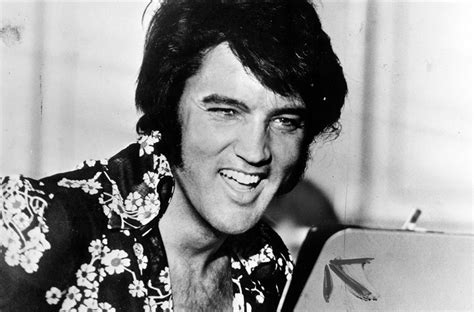 Elvis Presley She Wears My Ring Love Your Day