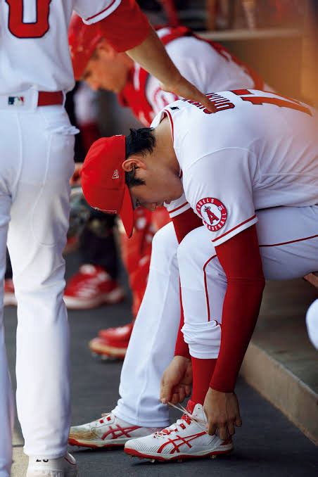 大谷翔平の足のサイズはどのくらい？愛用している靴のブランドも紹介 野球情報サイト