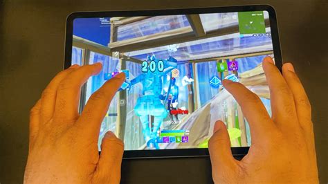 Fortnite Mobile Finger Claw Handcam Best Settings And Hud Ipad