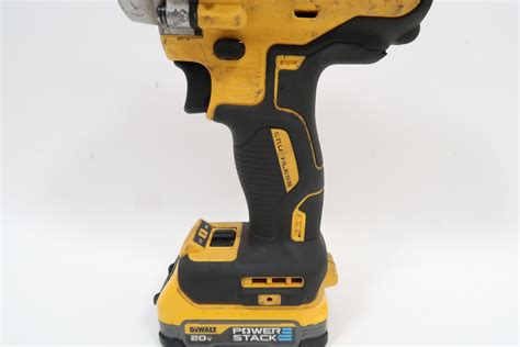 DeWalt DCF894 20V Lithium-Ion Cordless Brushless 1/2 in. Impact Wrench