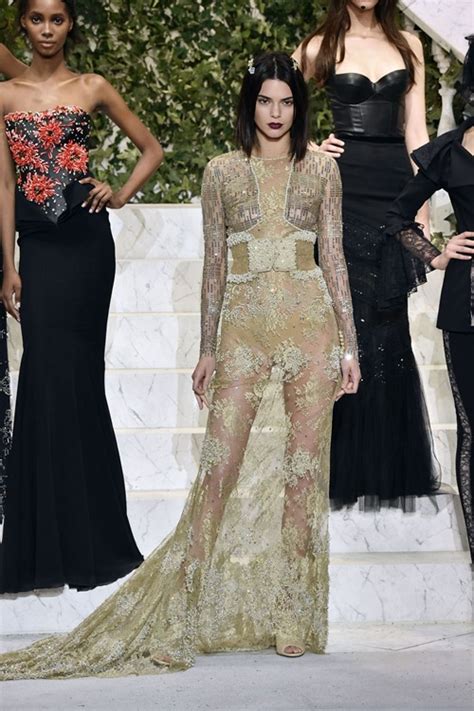 Đỉnh cao mặc nội y đẹp nhất định phải là hot girl này