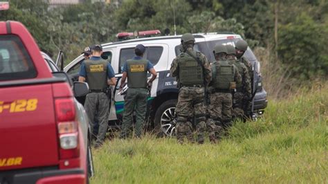 Pm Encontra Ve Culo Abandonado S Margens Da Br Em Sidrol Ndia