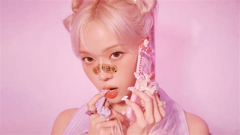 Winter Aespa Hot Mess K K Wallpaper Iphone Phone