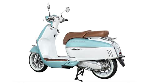 Benelli India New Scooter Keeway Sixties 300i Launched