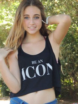 Brunette Erotic And Porn Photo