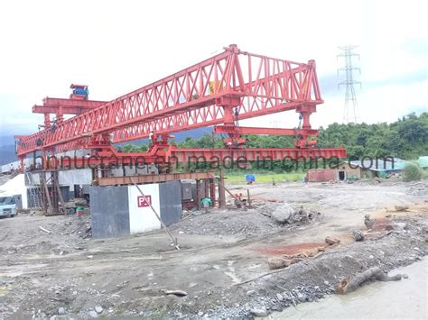 150t 45m Bridge Launching Gantry Crane For Highway Construction 160