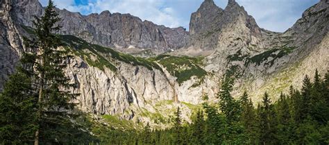 Touren Tipp Zugspitze durchs Höllental LOWA DE