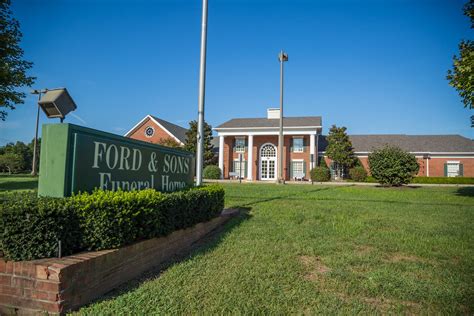 Cape Girardeau—Mt. Auburn | Ford & Sons Funeral Home - Cape Girardeau, MO