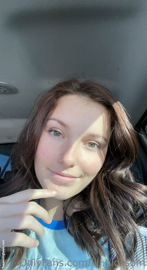 Lilly Blossom Lili Blossom Lili Blossom33 Nude OnlyFans Leaks Fappening FappeningBook