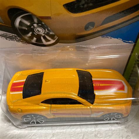 Yahoo オークション Hot Wheels 13 HOT WHEELS CHEVY CAMARO SPECIA