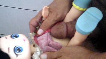 Conociendo a mi pequeña muñeca de 30cms XVIDEOS