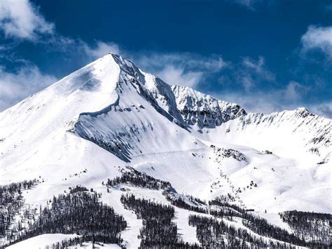 5 Best Ski Resorts In Washington 202425