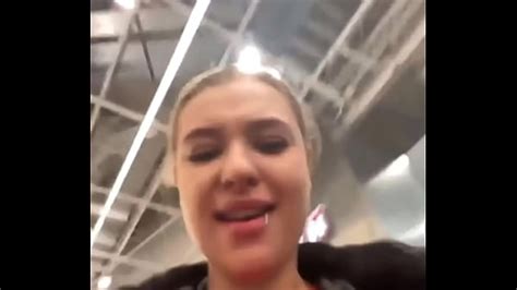 Shemale Public Search Xvideos