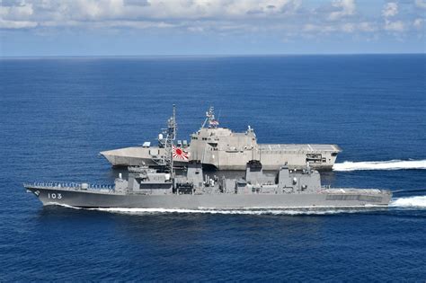 Japan, U.S. form Surface Action Group in South China Sea > Naval ...