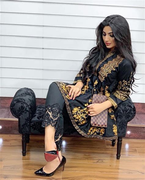 Hottest Paki Girl From Maidenhead London Pakistani Classy Porn Pictures XXX Photos Sex Images