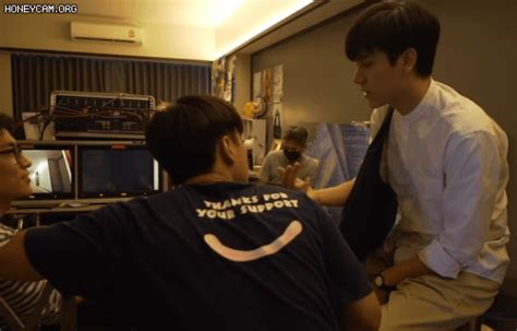 Hot boy gốc Việt lập kỷ lục đỉnh nhất mọi thời đại nhờ bom tấn đam mỹ