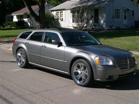 2006 Dodge Magnum SXT 0 60 Times Top Speed Specs Quarter Mile And