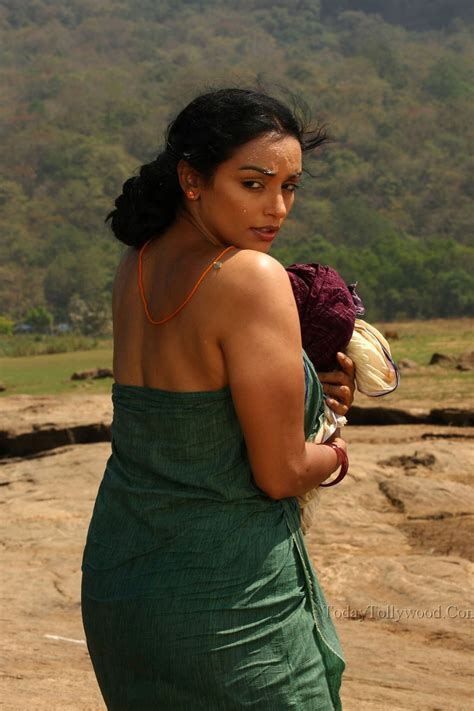 Today Tollywood Blog No 2 Swetha Menon Latest Stills Swetha Menon