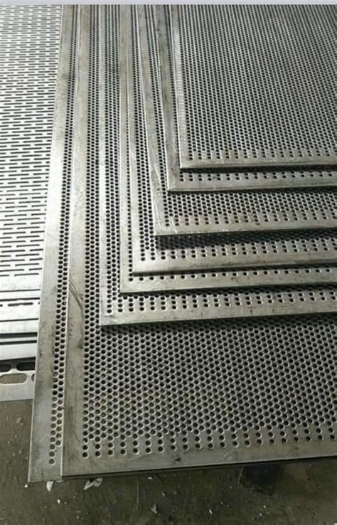 Hot Rolled Round Stainless Steel Perforated Sheet For Construction