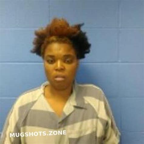 Shandra Latrice Davis 04 14 2023 Faulkner County Mugshots Zone