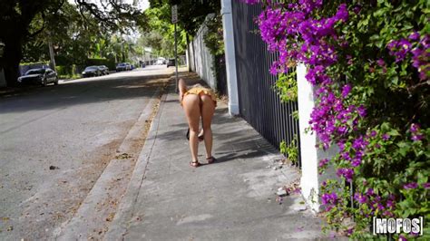 Mofos Fun With Carmen Caliente By Mofos The Porn Buzz