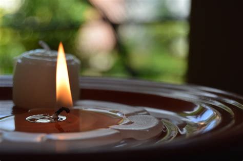 Significado Das Velas Derretidas Tudo Sobre Ceromancia