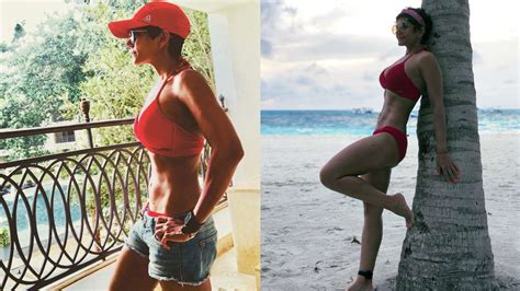 Mandira Bedi Hot Bikini Images Wallpapers Actress