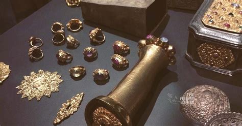The Netherlands To Return Colonial Artifacts To Indonesia And Sri Lanka