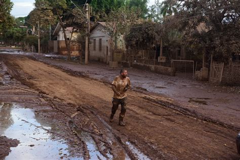 Número de desalojados dobra em 24 horas no Rio Grande do Sul