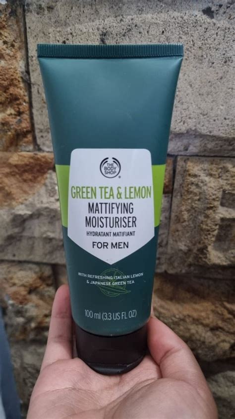 The Body Shop Green Tea And Lemon Mattifying Moisturiser Kesehatan