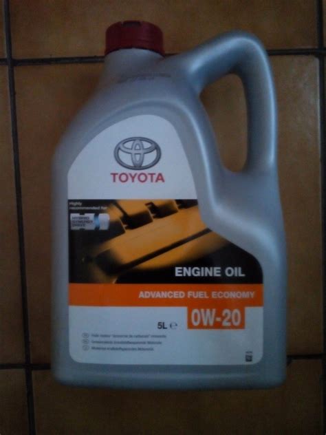 OLEJ 0W-20 HYBRID TOYOTA LEXUS 5L ORYGINAŁ - 7033349293 - oficjalne ...