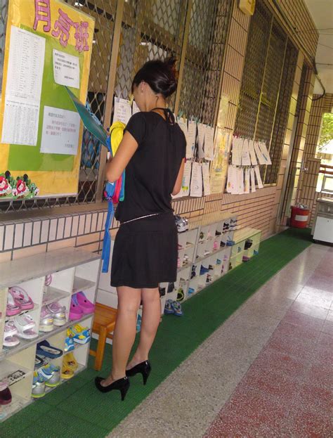 Asian Milf Nipples Porn Pic