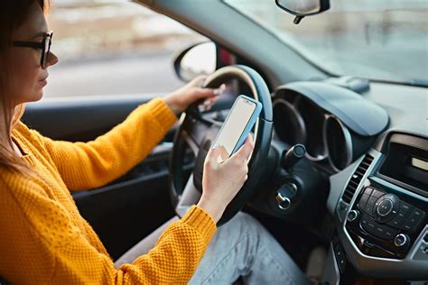 Keep Your Mind On The Road During National Distracted Driving Awareness