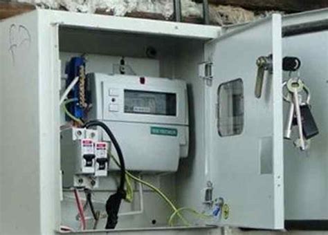 Установка электросчетчика своими руками – схемы подключений