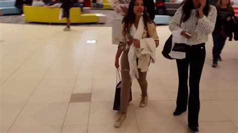 Candid Voyeur Fat Big Ass Girl Shopping Mall Leggings Booty Tnaflix