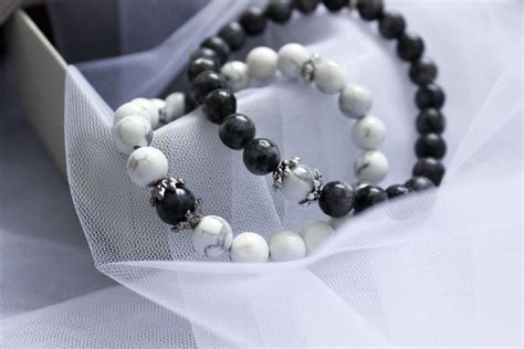 Парные браслеты из натуральных камней